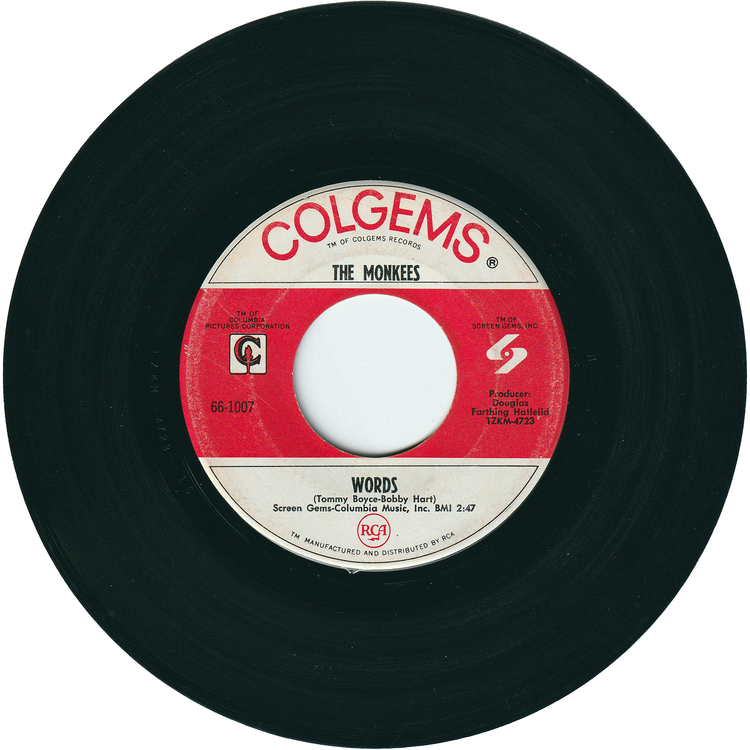 The Monkees - Pleasant Valley Sunday / Words