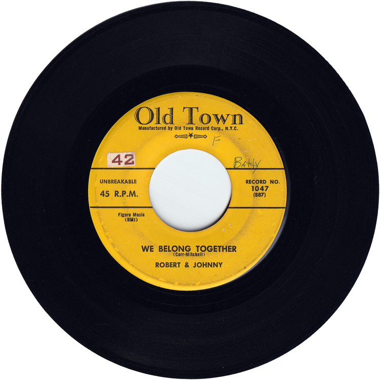 Robert & Johnny - We Belong Together / Walking In The Rain [1st.press, Yellow color label with black logo and lettering]